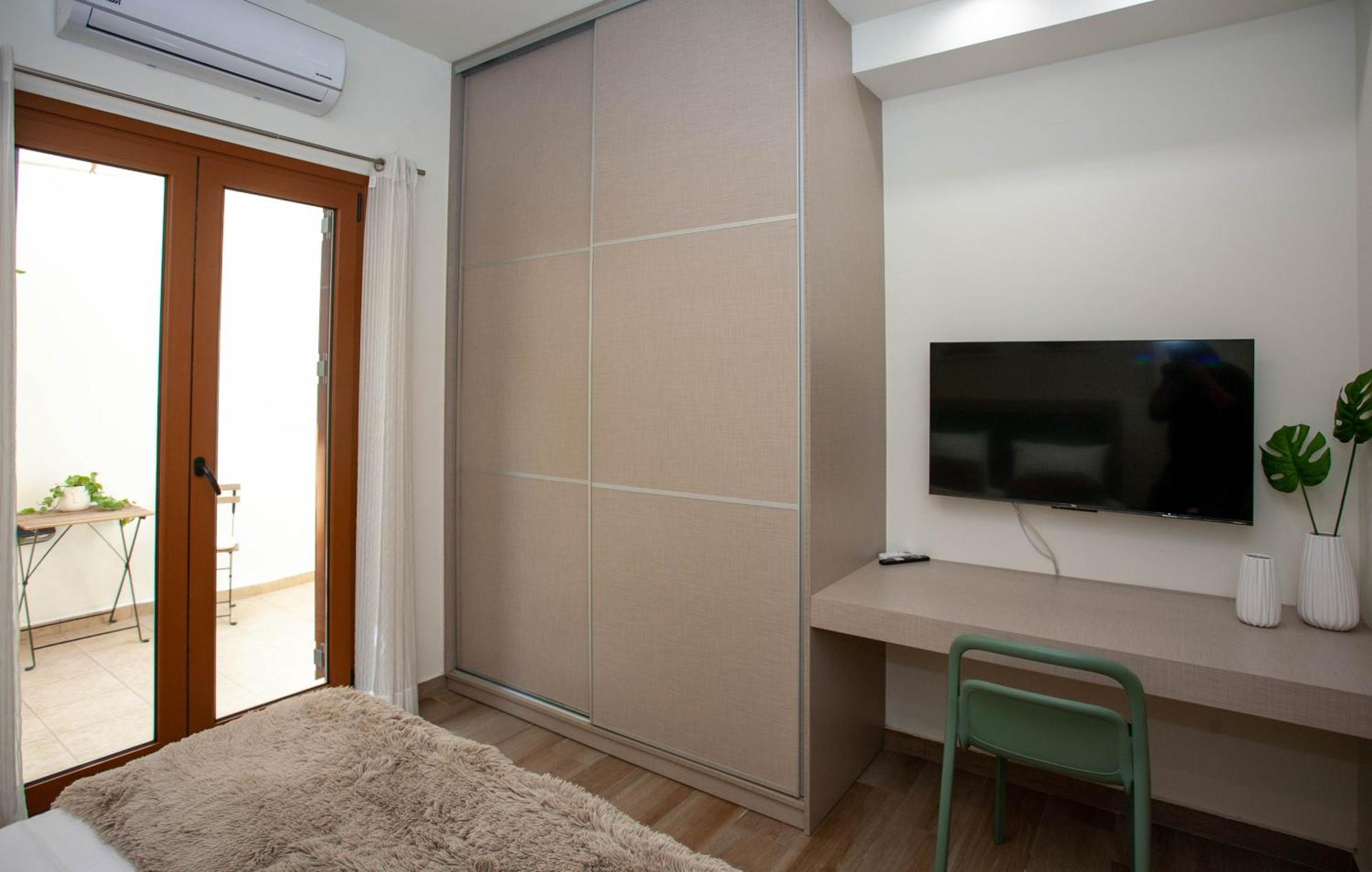 Blue Jasmine Apartments Ханья Экстерьер фото
